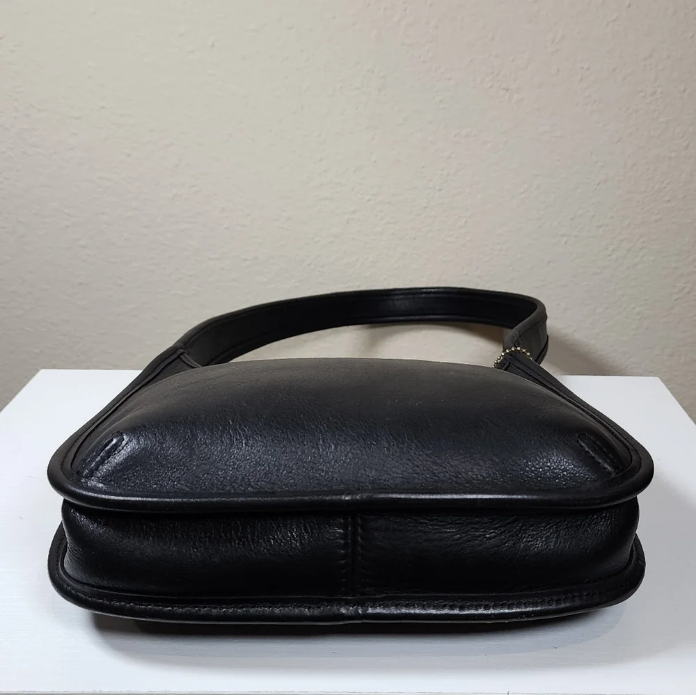 Vintage Coach Ergo Mini Zip #9020 - Picture 14 of 14